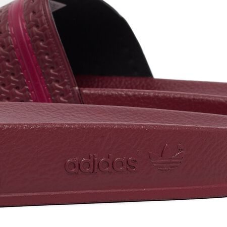 | burgundy solebox Originals | red/shadow adidas MBCY at red/collegiate FZ6453 Adilette | shadow