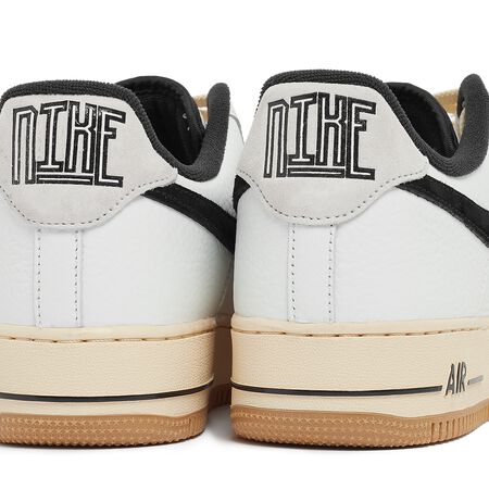 Air Force 1 '07 Fresh Leather Sneakers